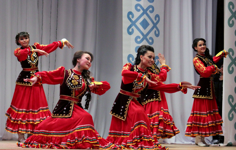 Традиции оформления башкирской национальной одежды